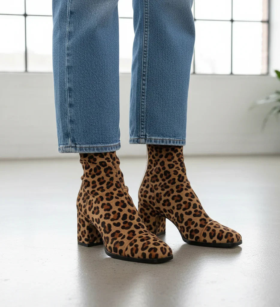 Isara - Botines elegantes de tacón cuadrado