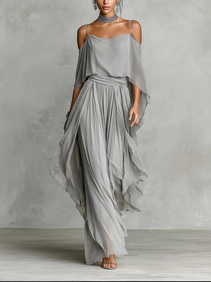 Isabela | Conjunto fluido gris con top de tirantes y pantalones ligeros