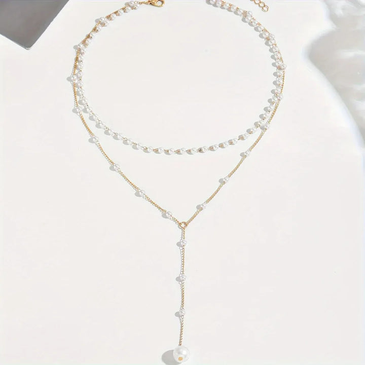 Collar de perlas en capas